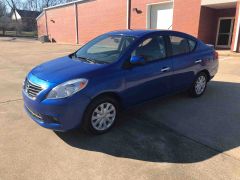 VERSA NISSAN