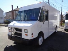 MT45 P700 FREIGHTLINER