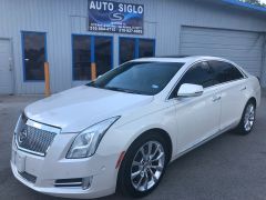XTS CADILLAC