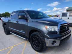 TUNDRA CREWMAX TOYOTA