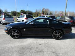 MUSTANG FORD